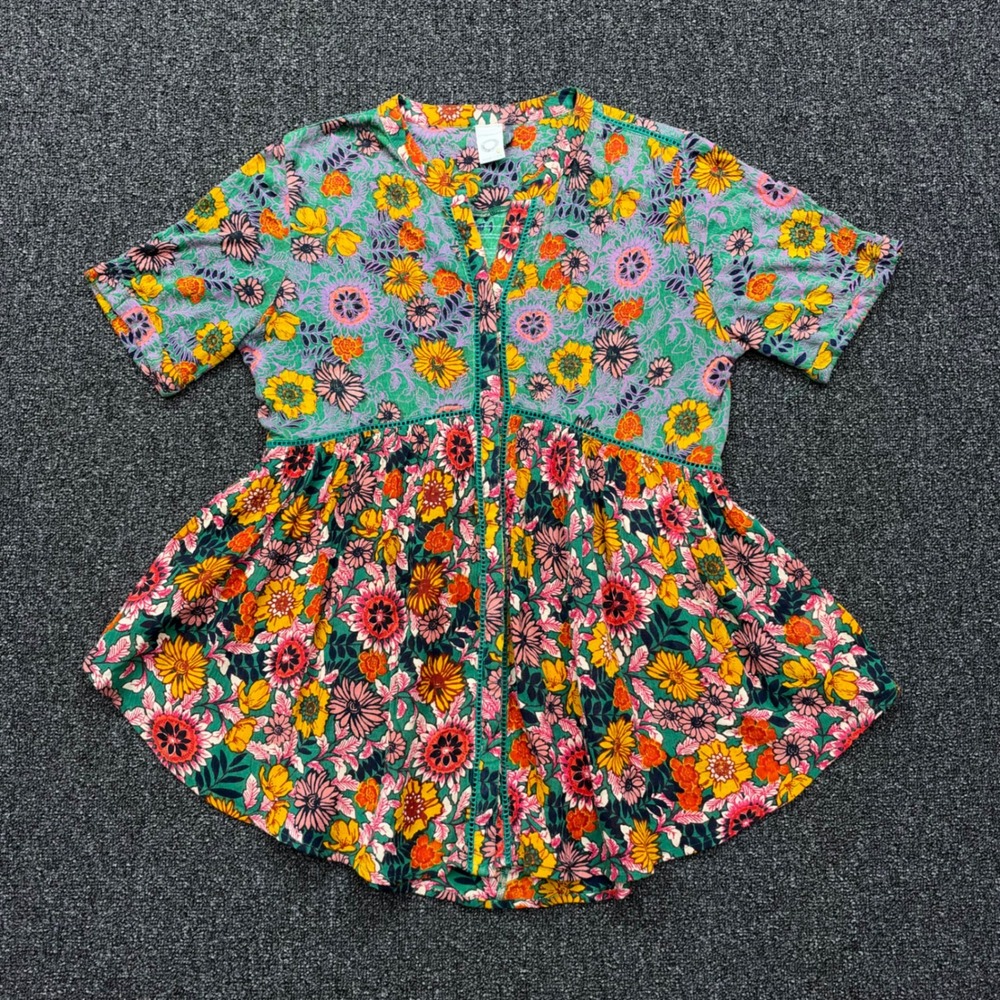Akemi + Kin Anthropologie Floral Peplum Tunic Top S Green Mixed Print fair boho